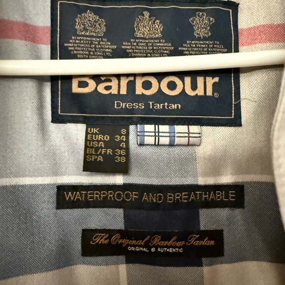 Barbour Tobermory waterproof Jacket - Picture 12 of 15